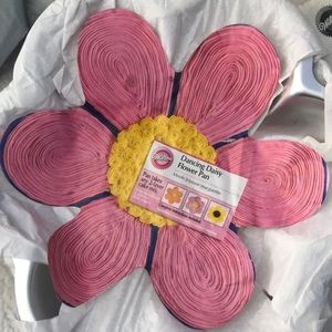 🌸 flower cake pan 🌺🌼